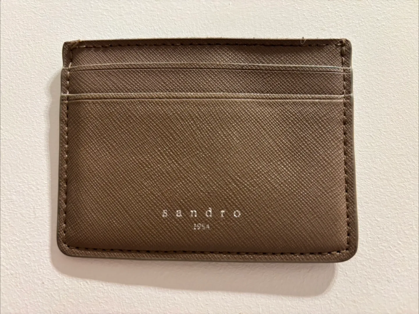Sandro Tapue Cardholder thumbnail