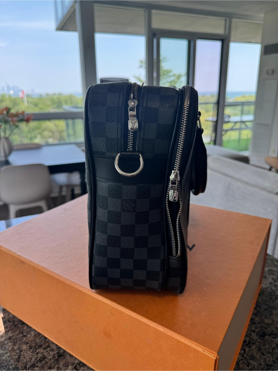 Louis Vuitton Damier Graphite Business Bag - photo 2