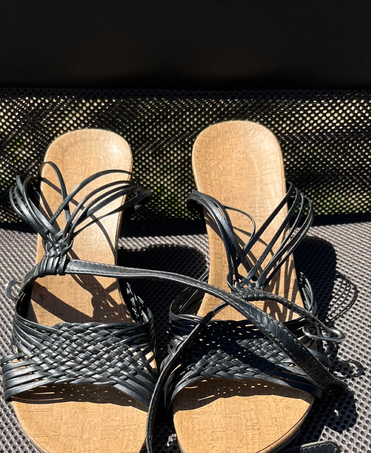 Women’s Kenneth Cole Reaction Wedge Shoes image indicator(2)