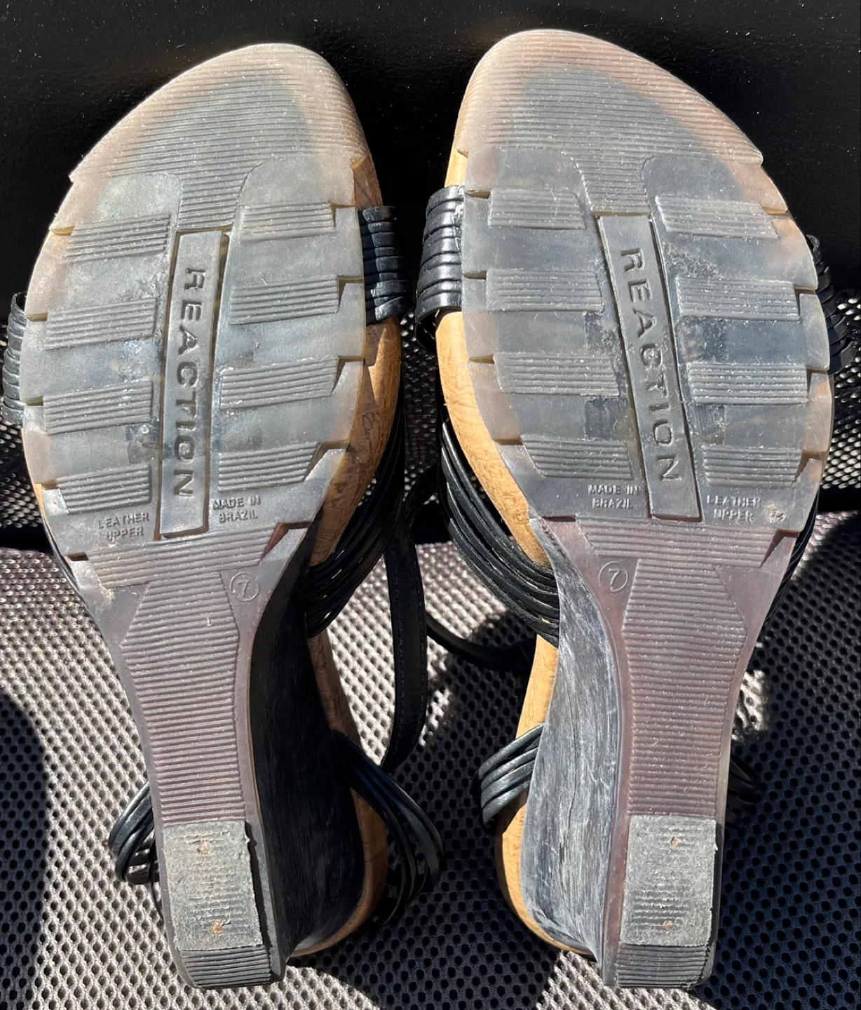 Women’s Kenneth Cole Reaction Wedge Shoes image indicator(8)