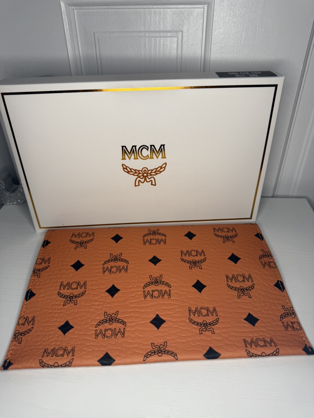 Gift with purchase MCM logo orange Clutch with box - photo 2