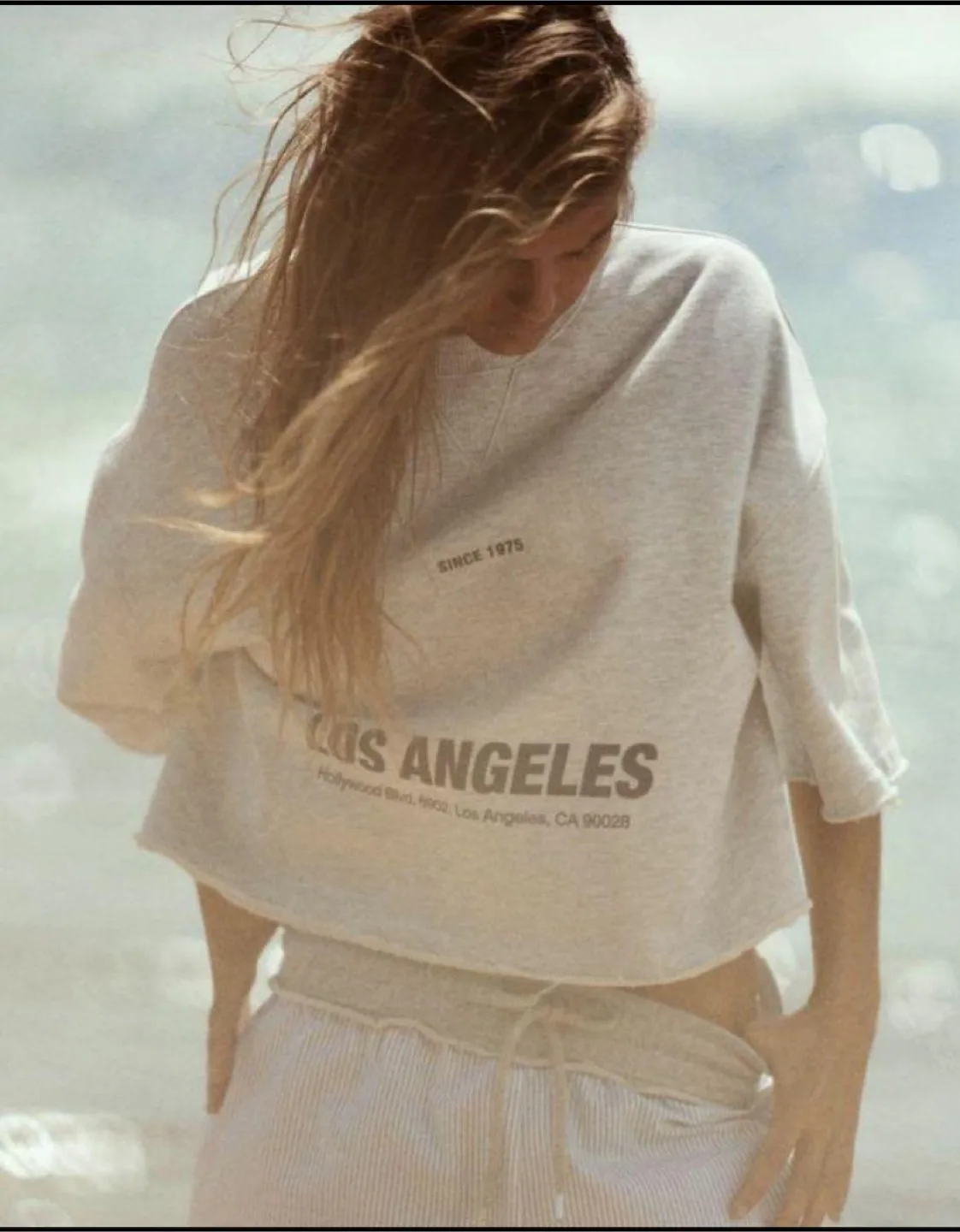 Zara Oversized Graphic Top image indicator(2)