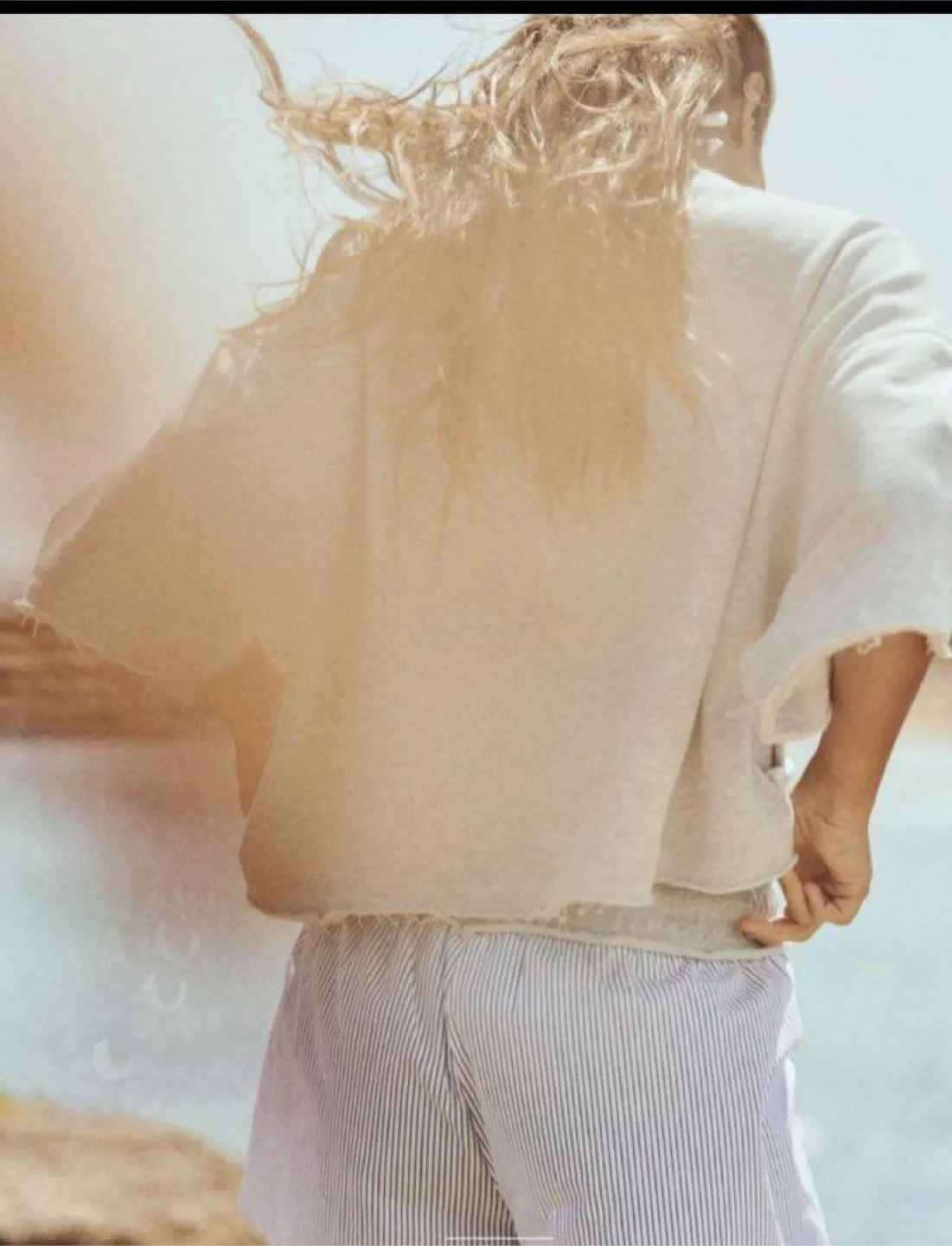 Zara Oversized Graphic Top image indicator(3)