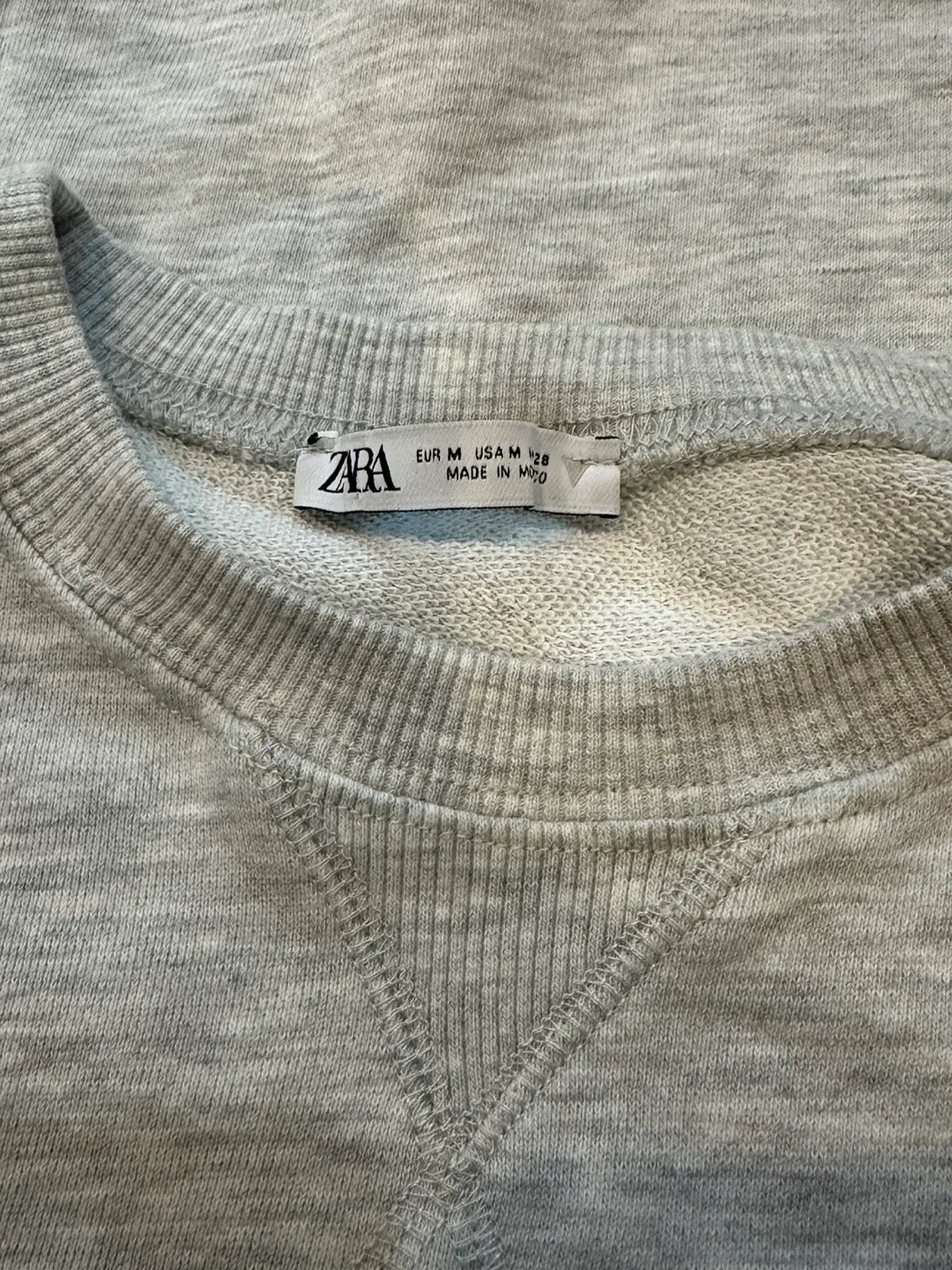 Zara Oversized Graphic Top image indicator(7)