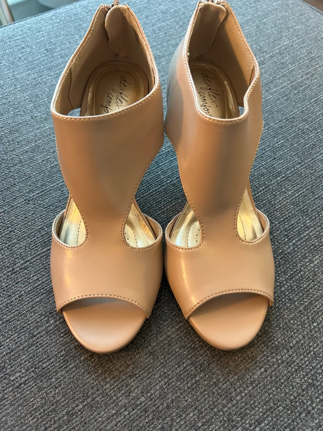 Dextflex Comfort Heels - Size 7, Nude thumbnail
