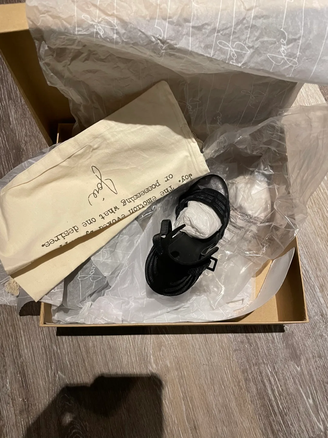 Joe’s  Black Heels, / leather Size 6,1/2 image indicator(3)