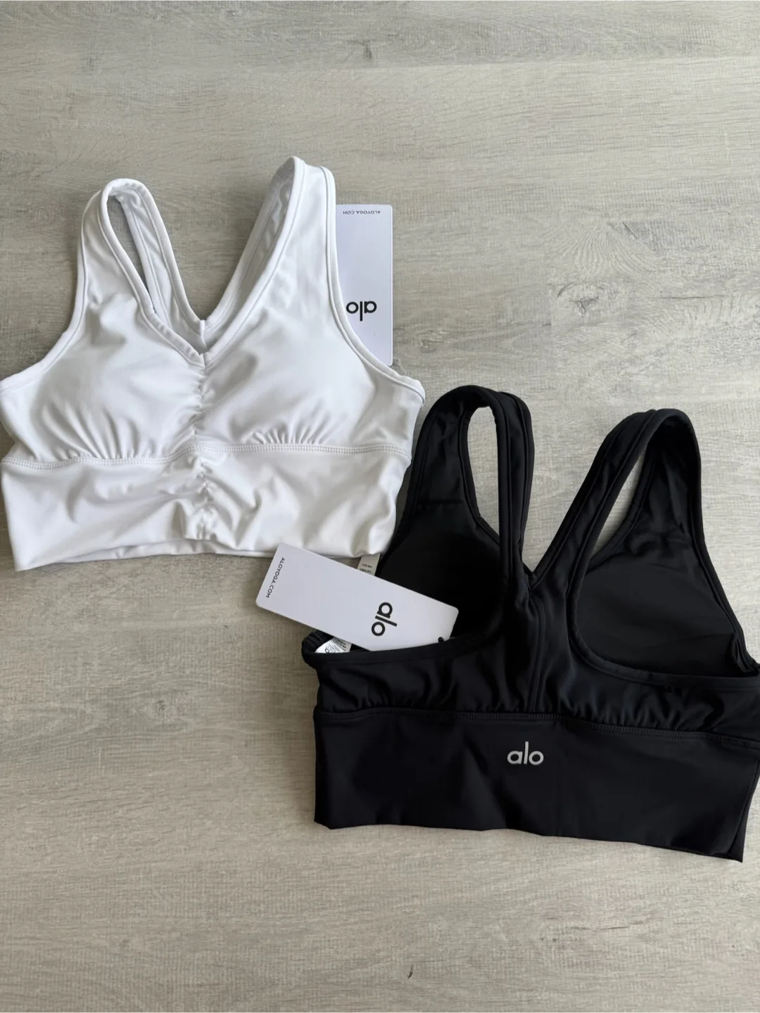 ALO Yoga Sports Bra - Black & White thumbnail