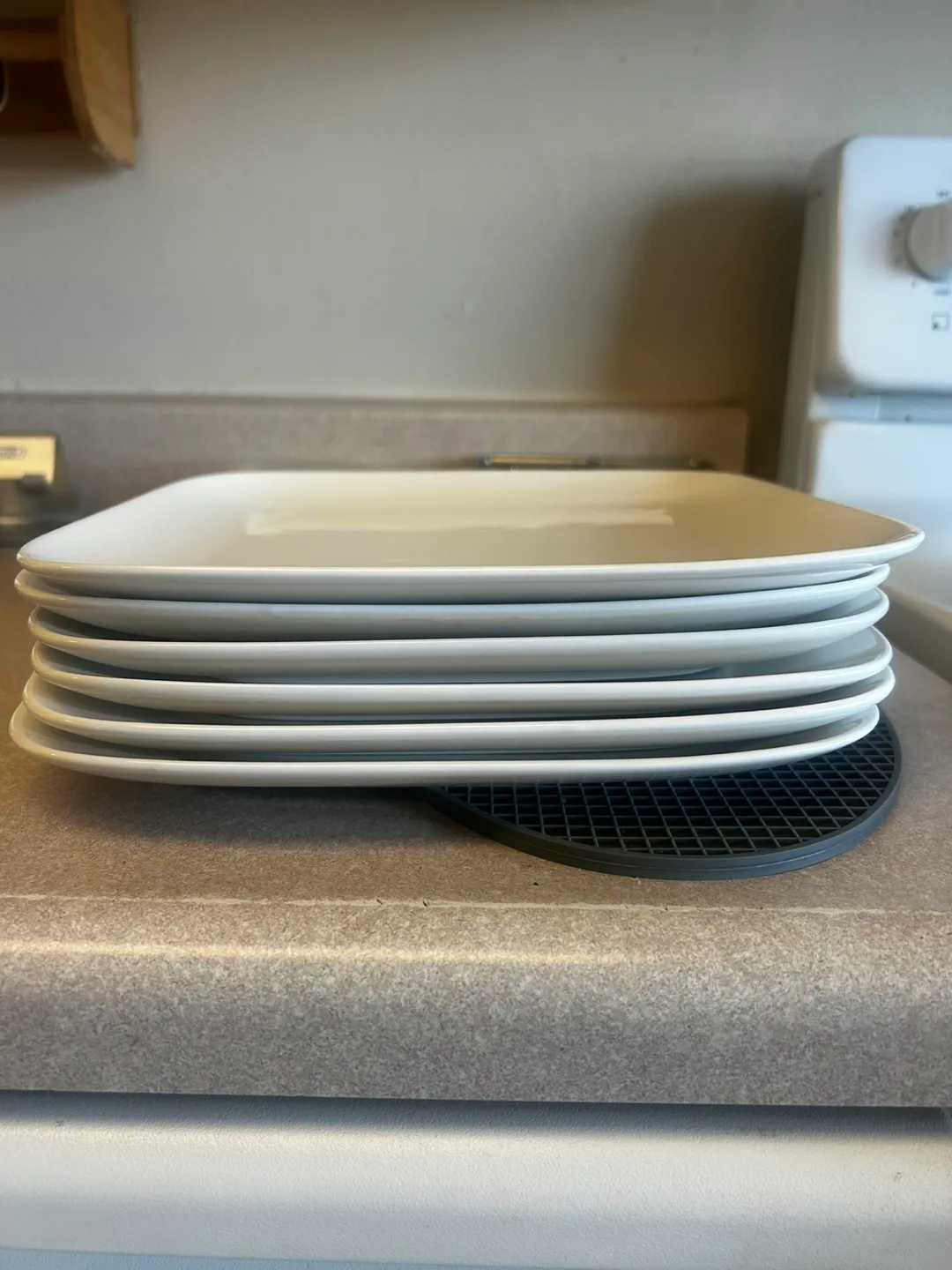 Set of 6 plates - Casa Moderna Square White Dinner image indicator(2)