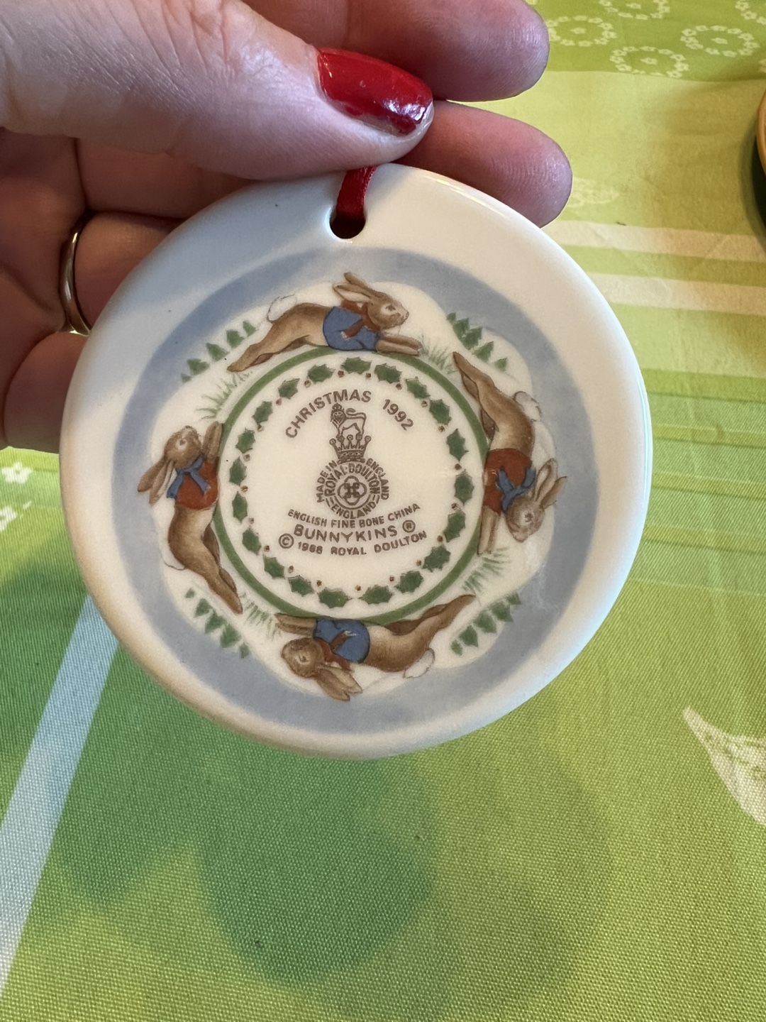 Royal Doulton Bunnykins Christmas Ornament 1992 - photo 2