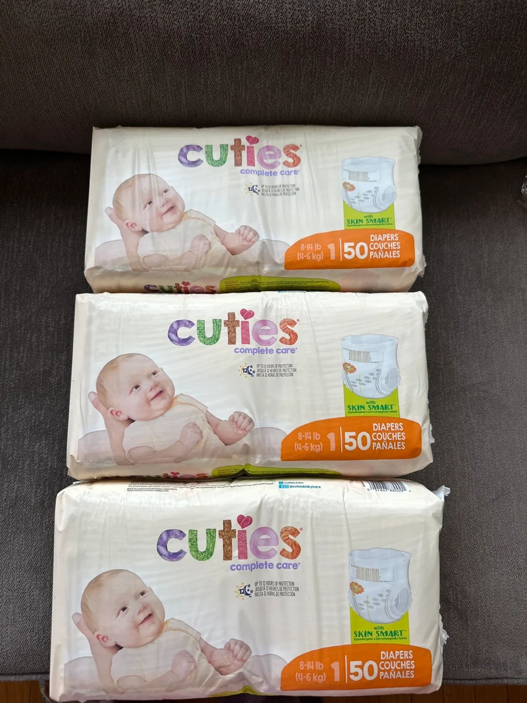 Cuties Complete Care Diapers, Size 1 (8-14 lb), 150 count thumbnail