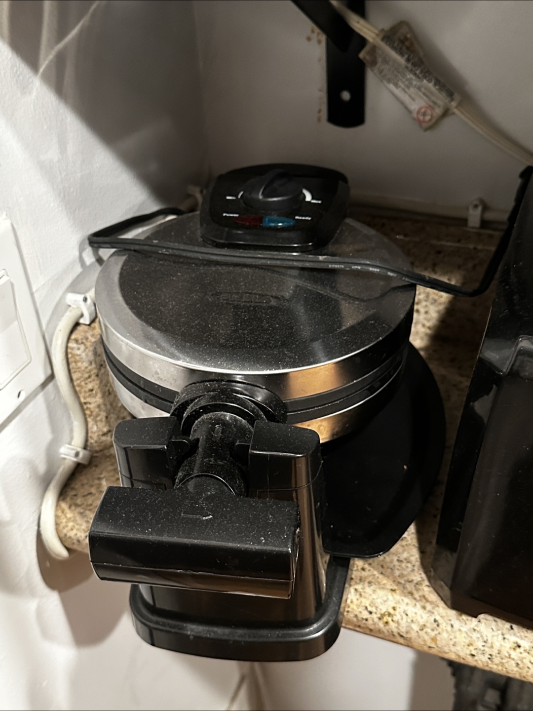 Various small kitchen appliances - photo 2