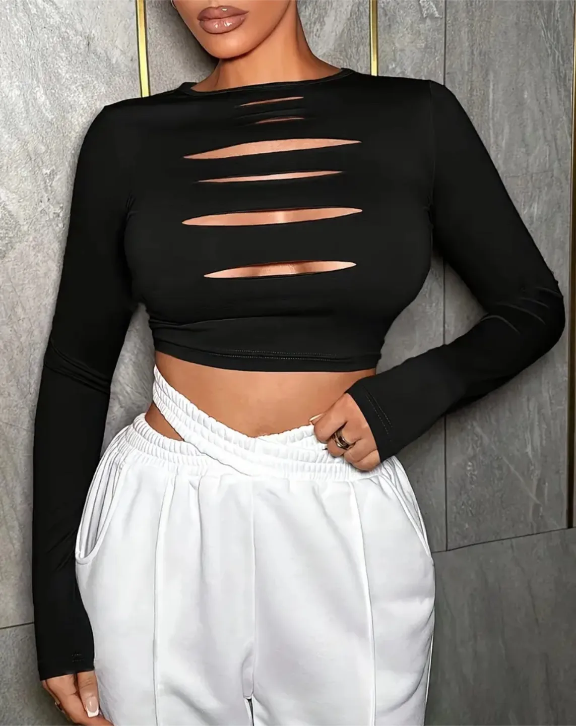 Black cut out long sleeve crop top image indicator(2)