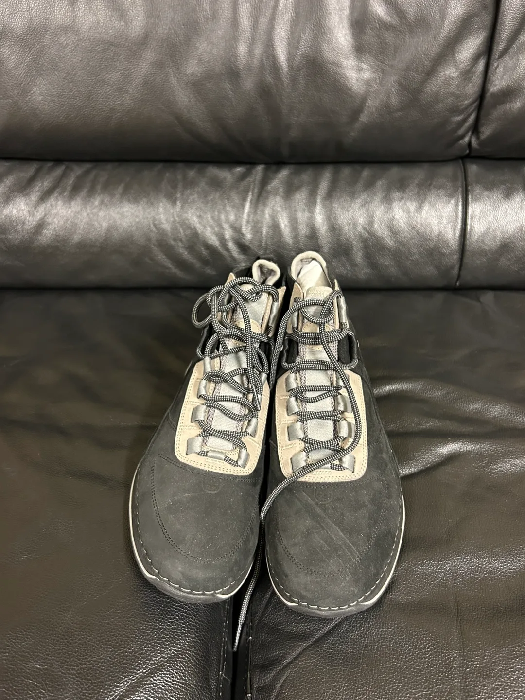 Timberland Black Hiking Shoes image indicator(2)