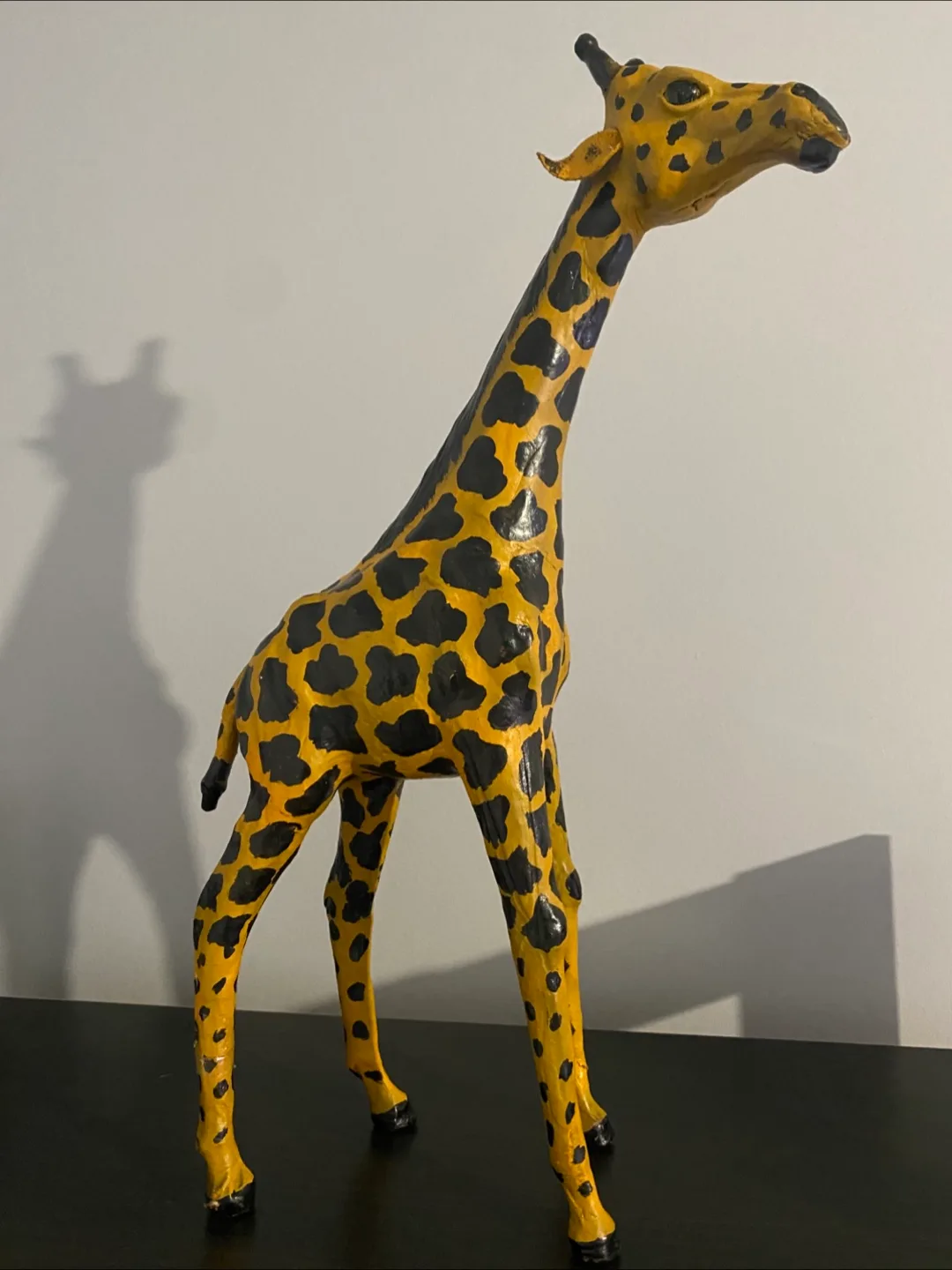 Giraffe Figurine thumbnail