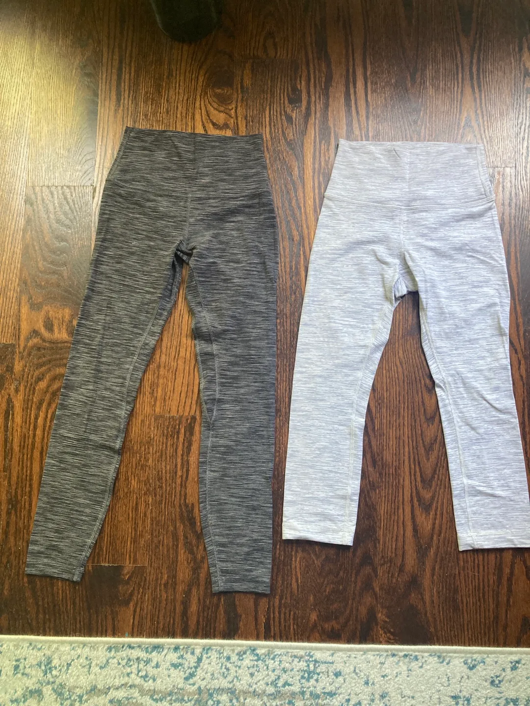 2 pairs Lululemon leggings thumbnail