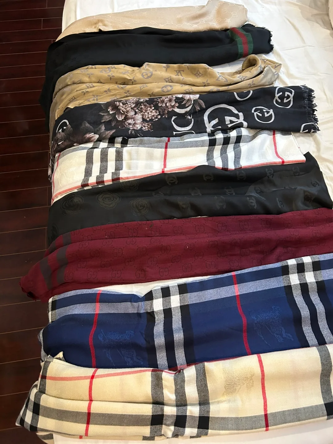 Designer Scarves thumbnail