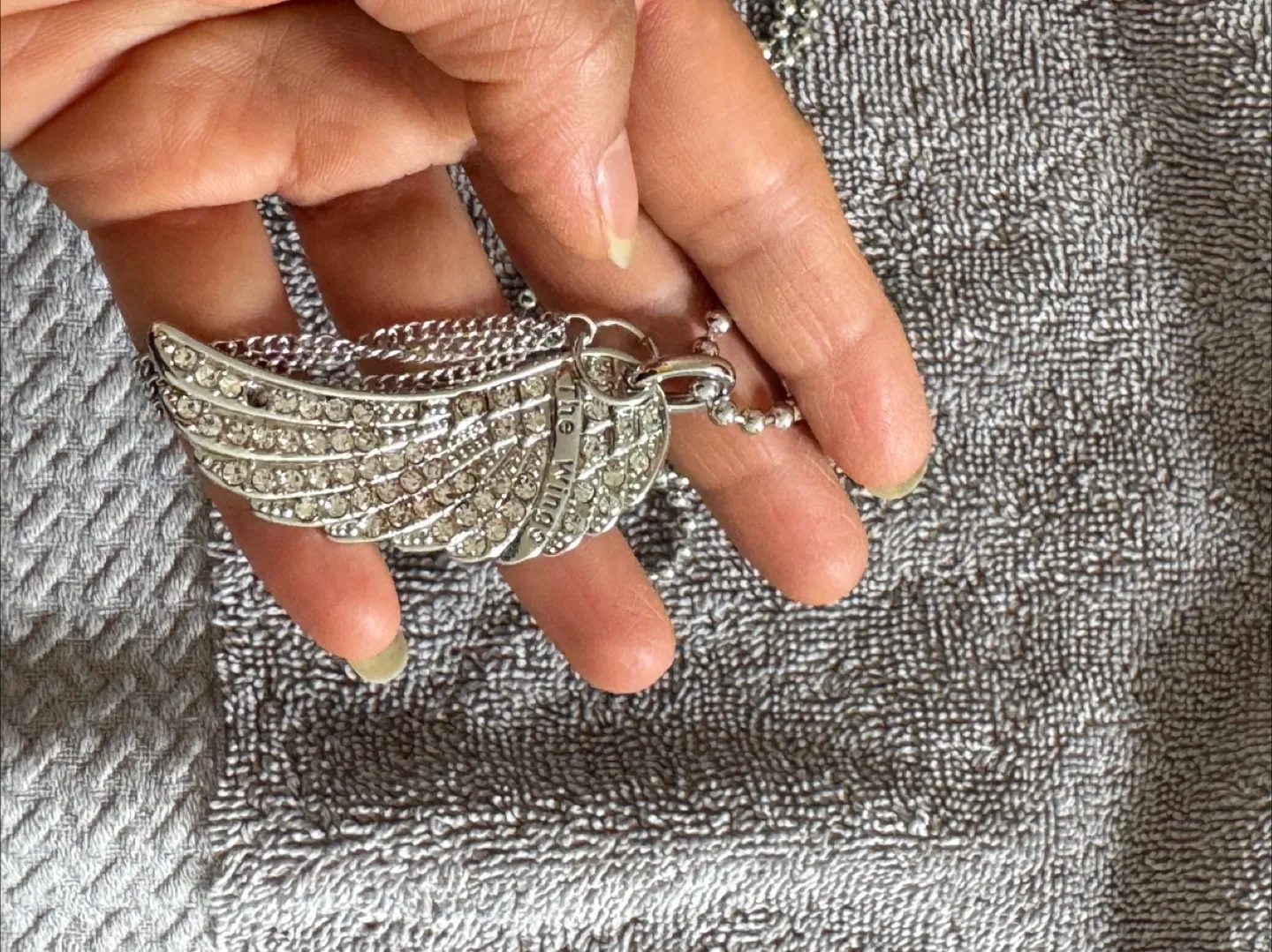Hair Tie & Necklace thumbnail