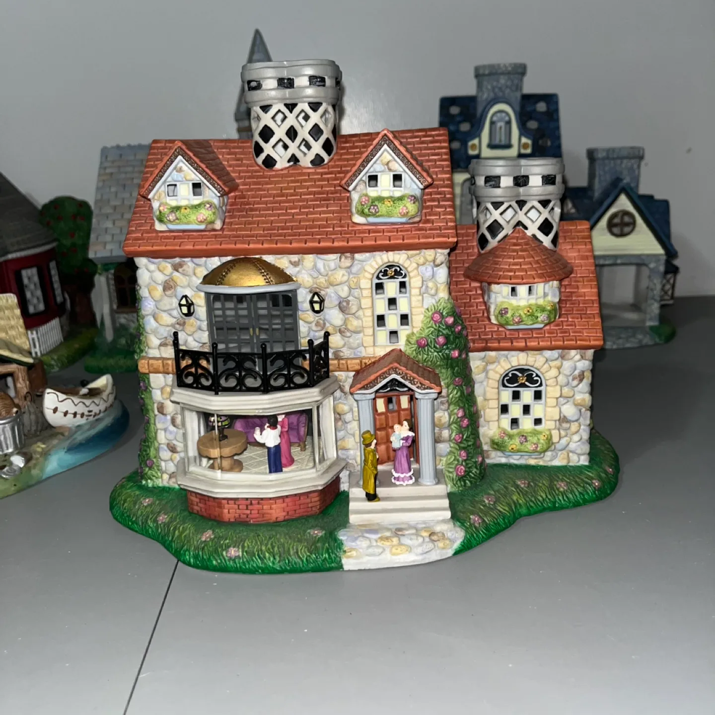 PartyLite Olde World Village The Bristol House #3 New in box thumbnail