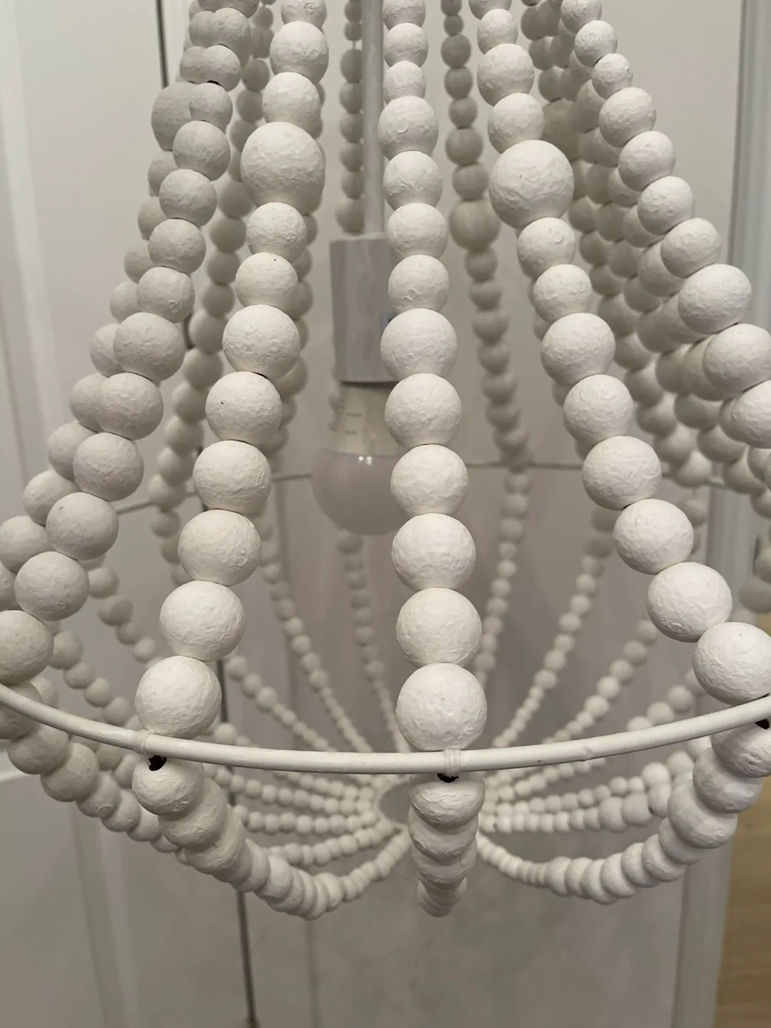 White Beaded Chandelier image indicator(2)