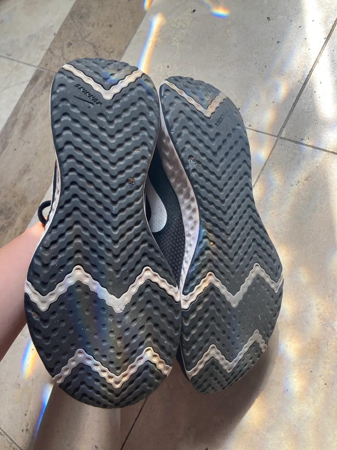 Nike women’s running shoes image indicator(3)