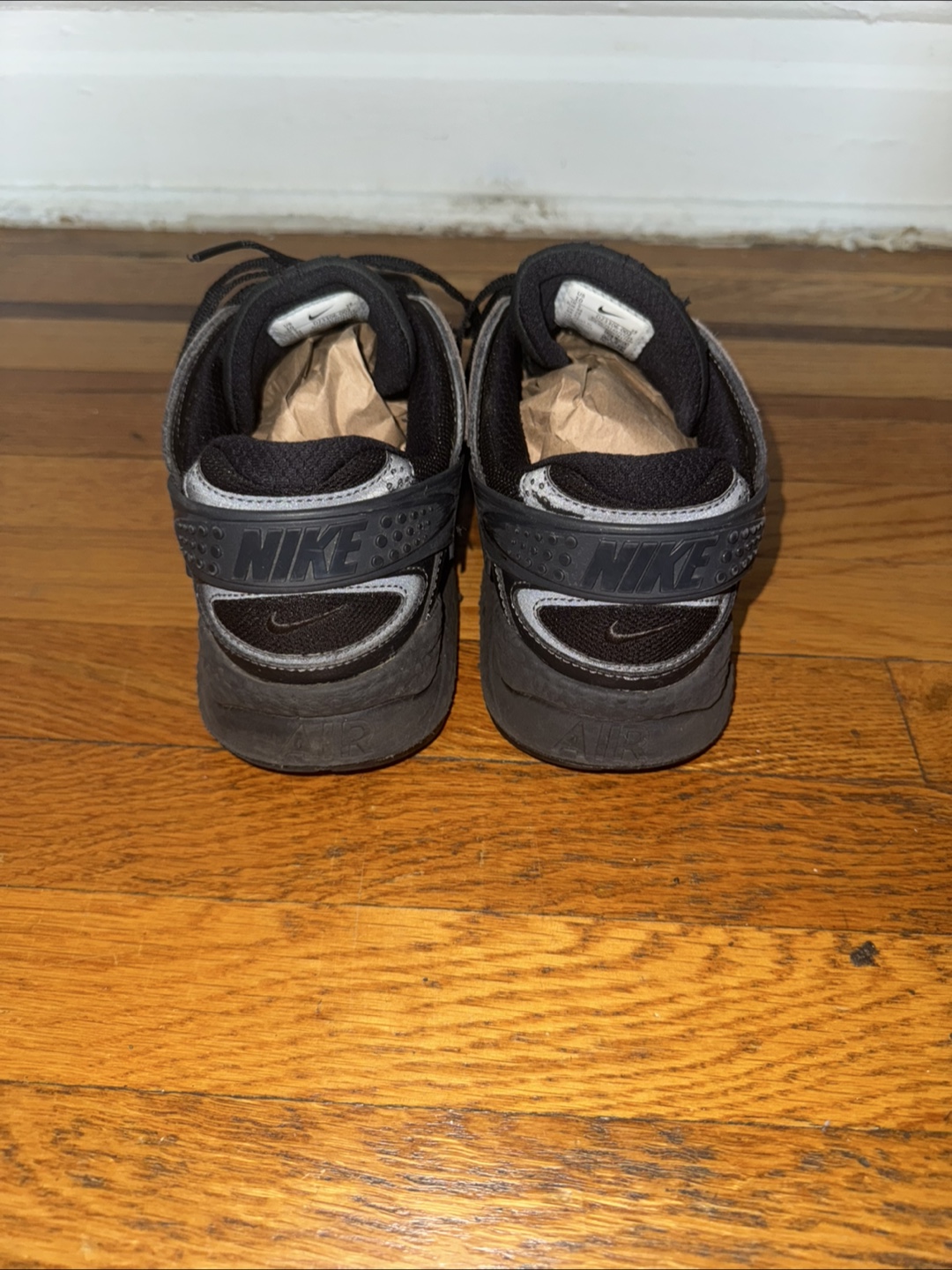 Nike Air Huarache Shoes - photo 3