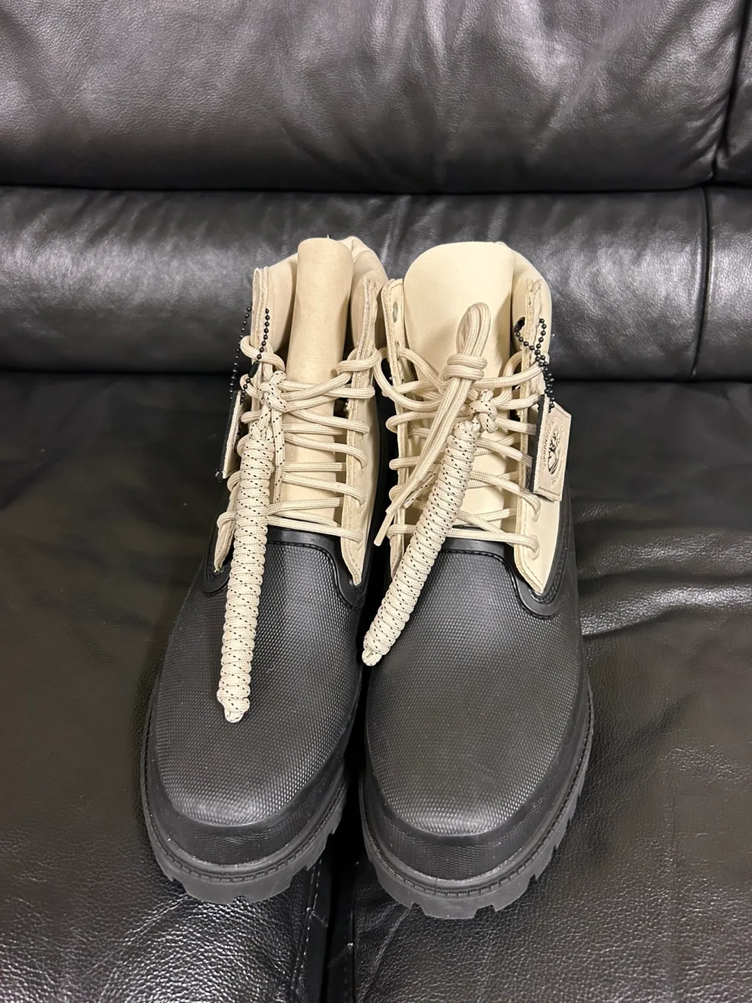 Timberland Waterproof Boots - Size 9 image indicator(2)