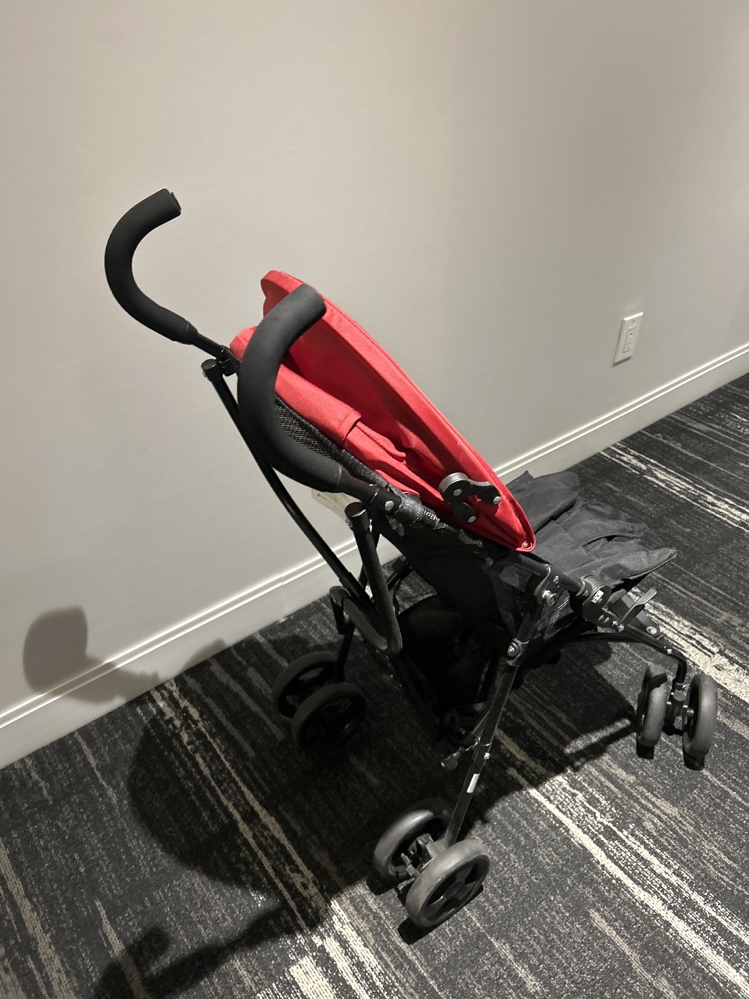 Red & Black Stroller - photo 2