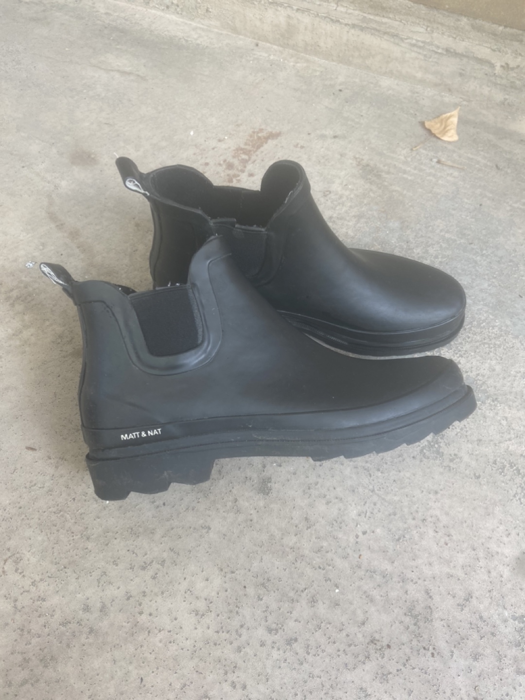 Chelsea rainboots