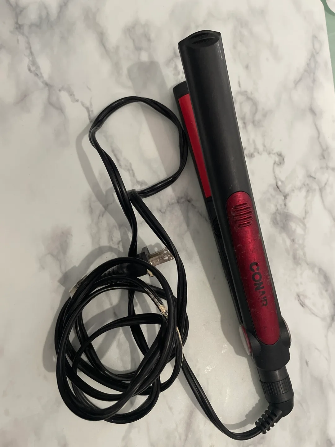 Conair Flat Iron Hair Straightener thumbnail