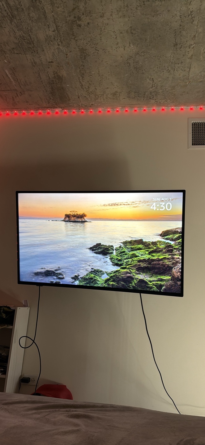 Buy Insignia 50” TV 4K (Description for details)