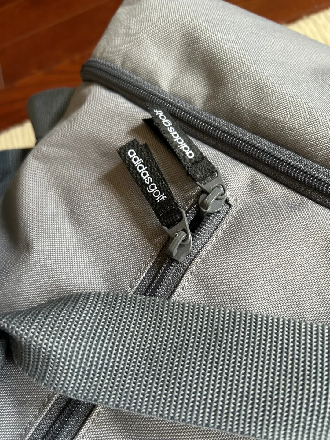 *NEW* Adidas Golf Duffle Bag (Large, Waterproofing, 45L) image indicator(3)