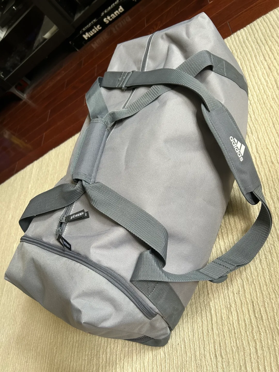 *NEW* Adidas Golf Duffle Bag (Large, Waterproofing, 45L) image indicator(5)