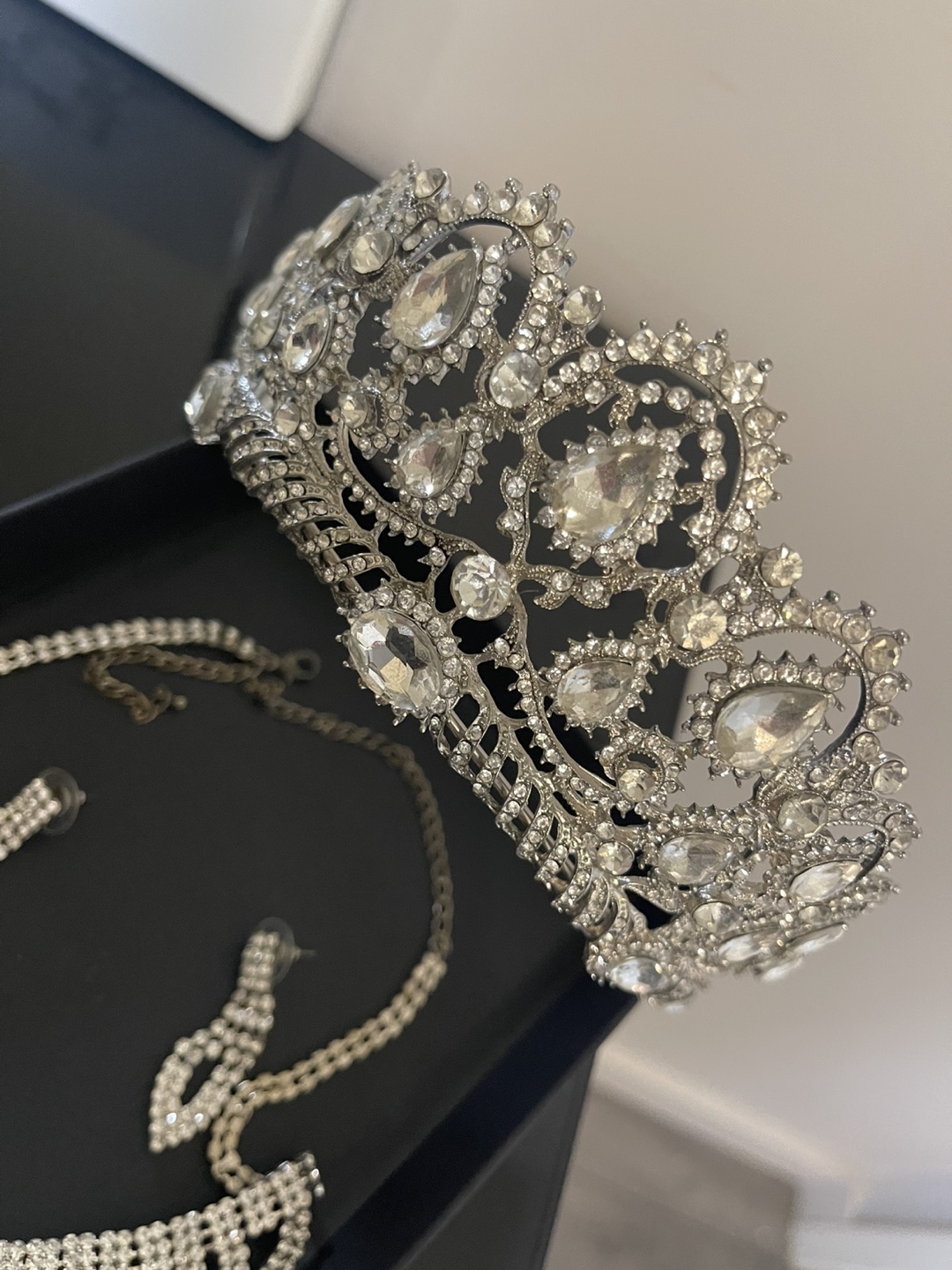 Rhinestone Tiara, Necklace & Earring Set - photo 2