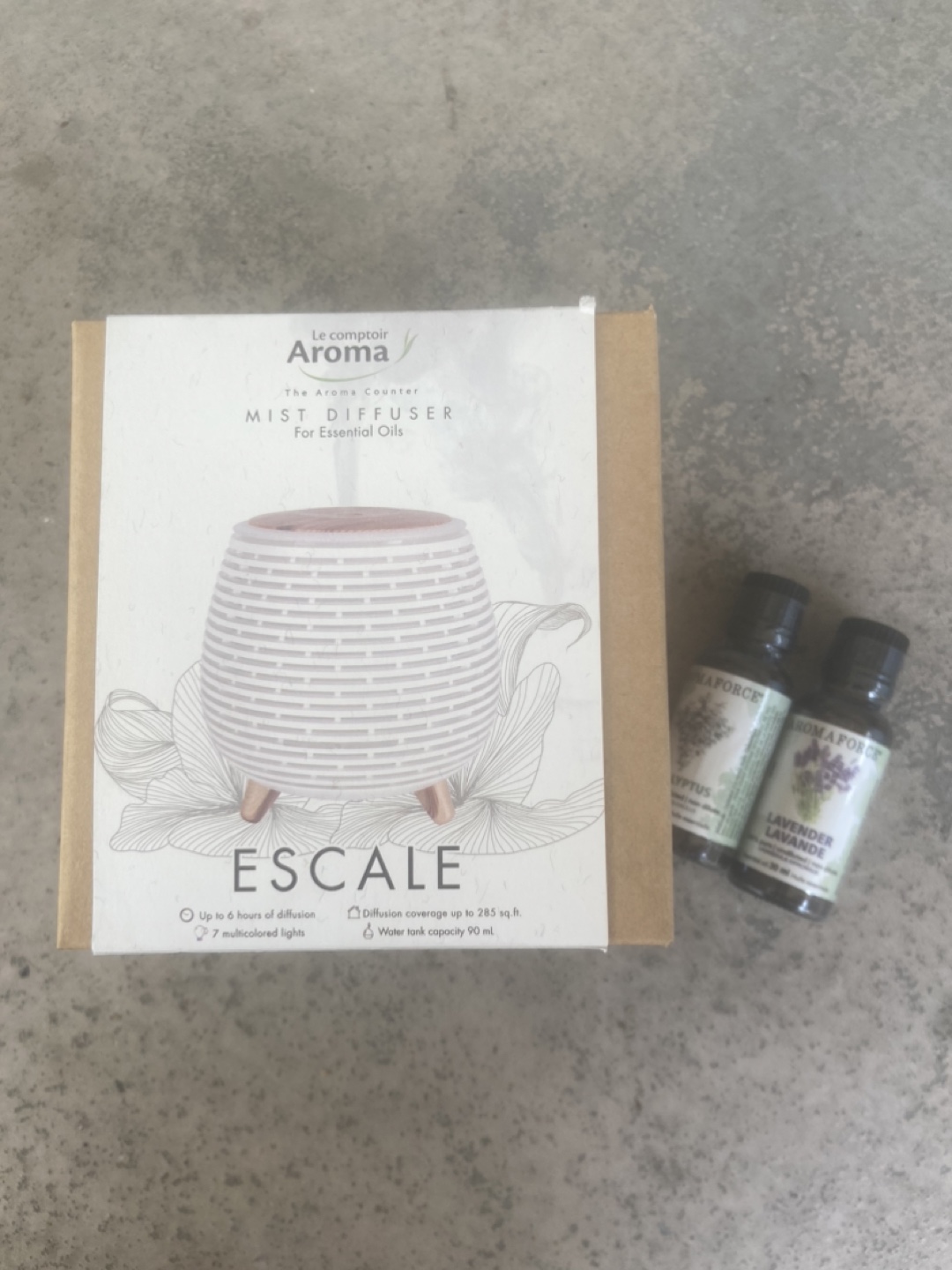 Mist diffuser and essential oils