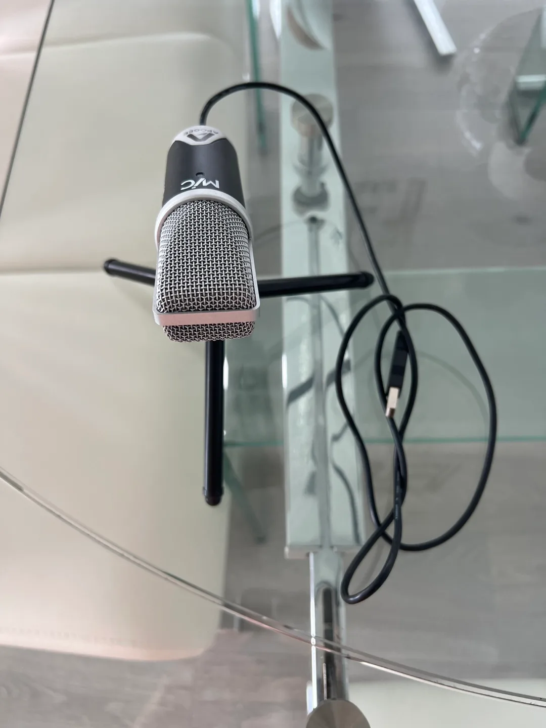 Apogee MiC Microphone thumbnail