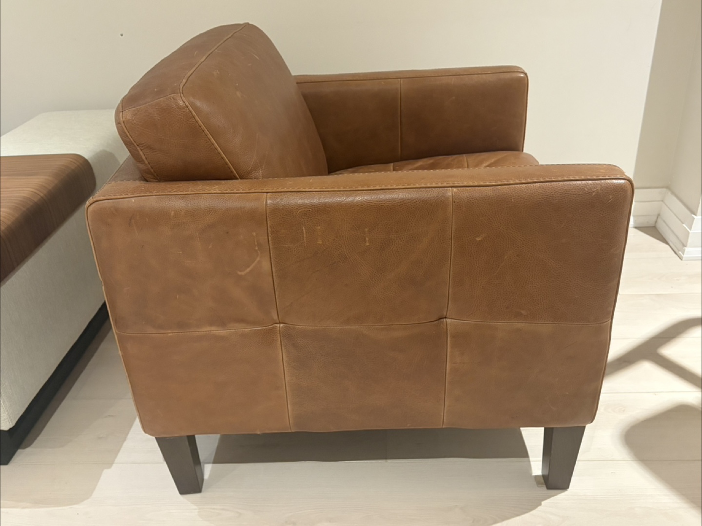 Leather Armchair - Brown - photo 4