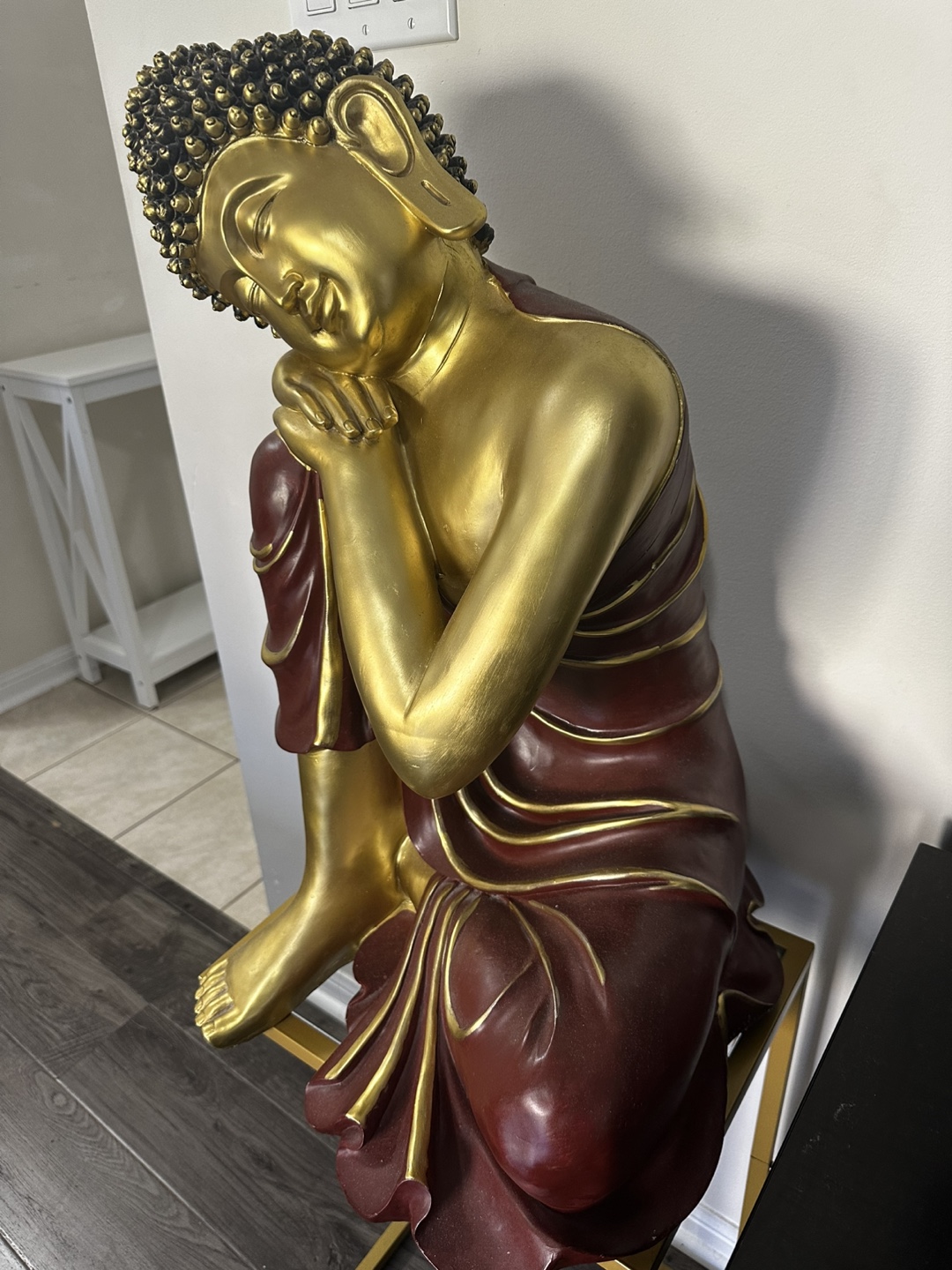 Large Seated Buddha Statue - Gold and Burgundy - photo 2