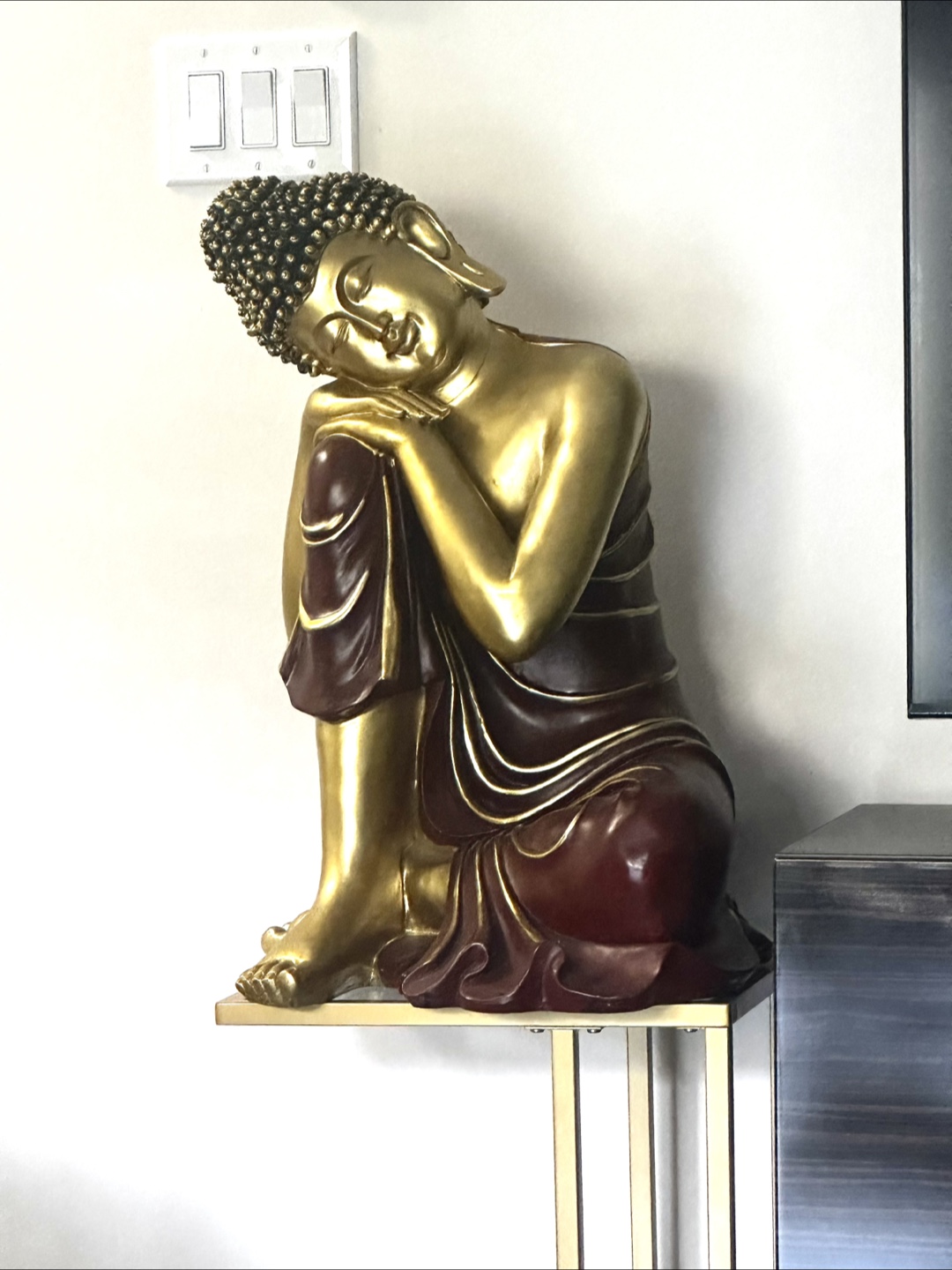 Large Seated Buddha Statue - Gold and Burgundy - photo 4
