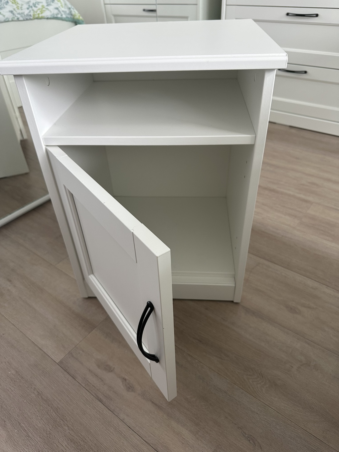 IKEA White bedside table with door - photo 5