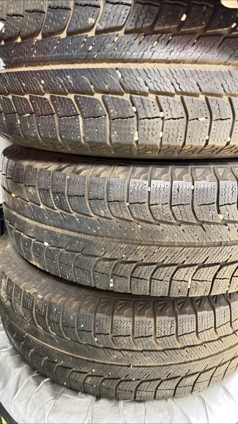 Michelin 225/70R16 Studless Winter Tires image indicator(5)