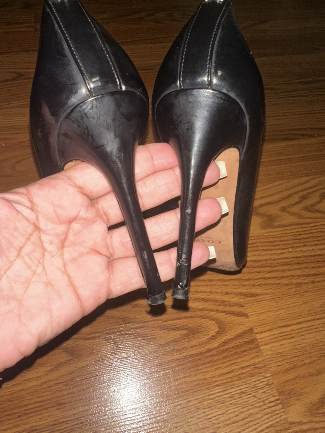Coach Black Leather Heels - photo 5