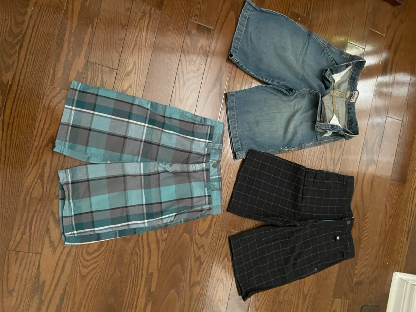 Boys' Shorts Bundle: Old Navy & Urban White, Size 14 thumbnail