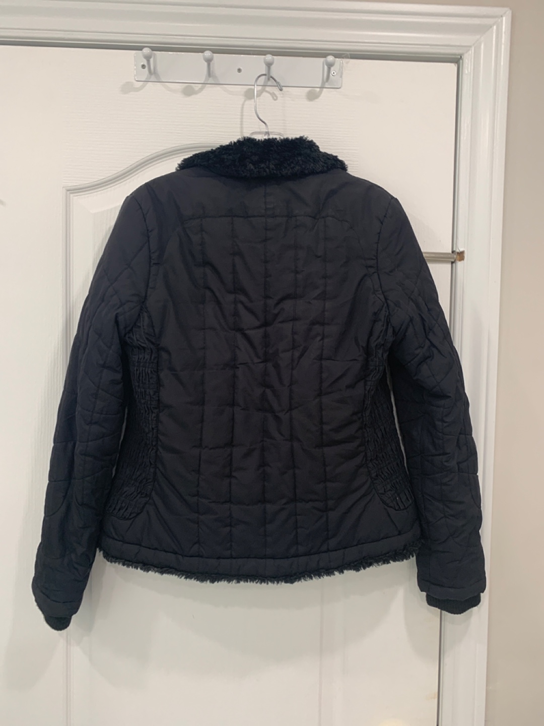 Me Jane Black Quilted Jacket - photo 3