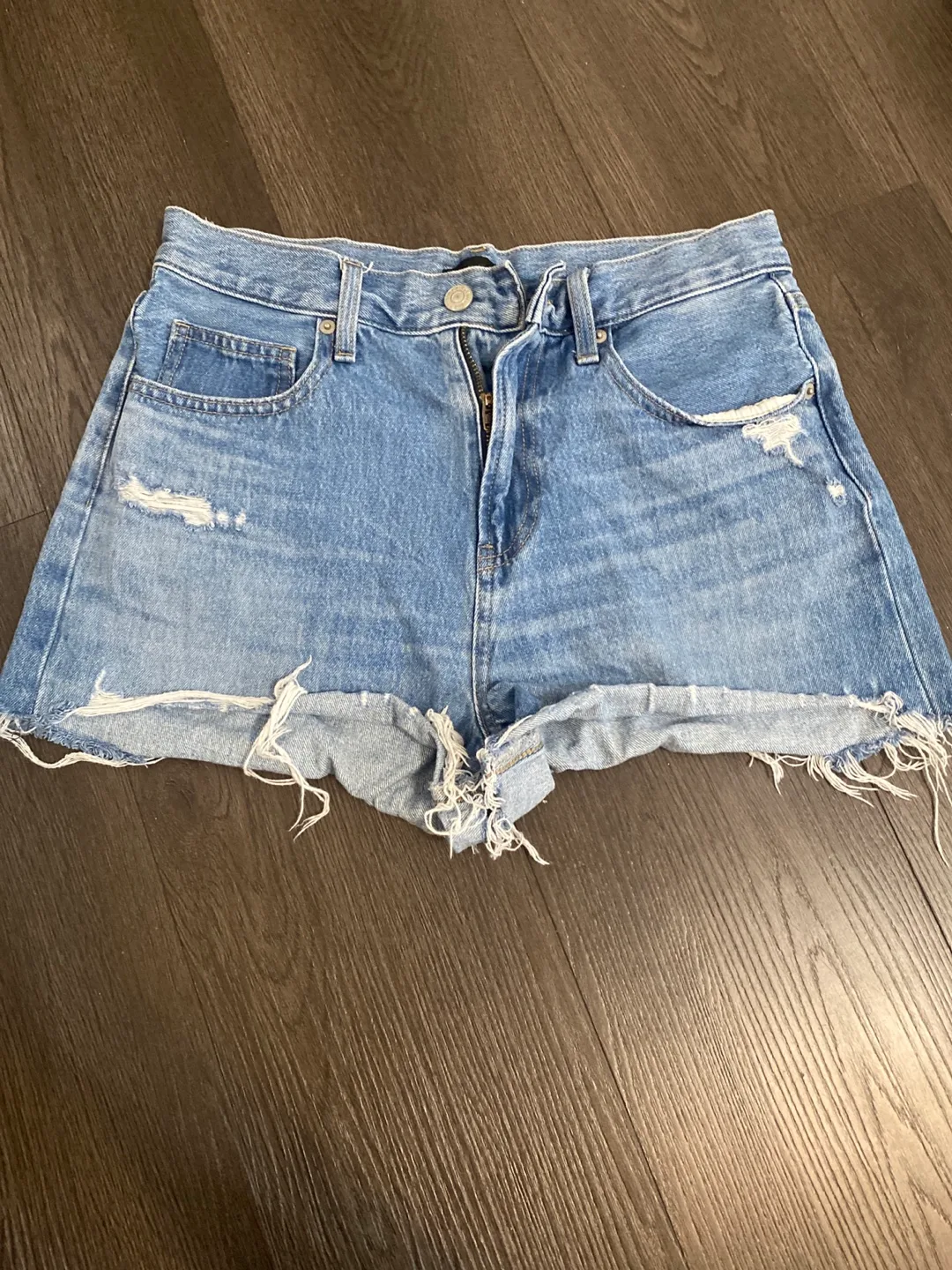 Uniqlo Jeans Denim Shorts - Size 24 thumbnail