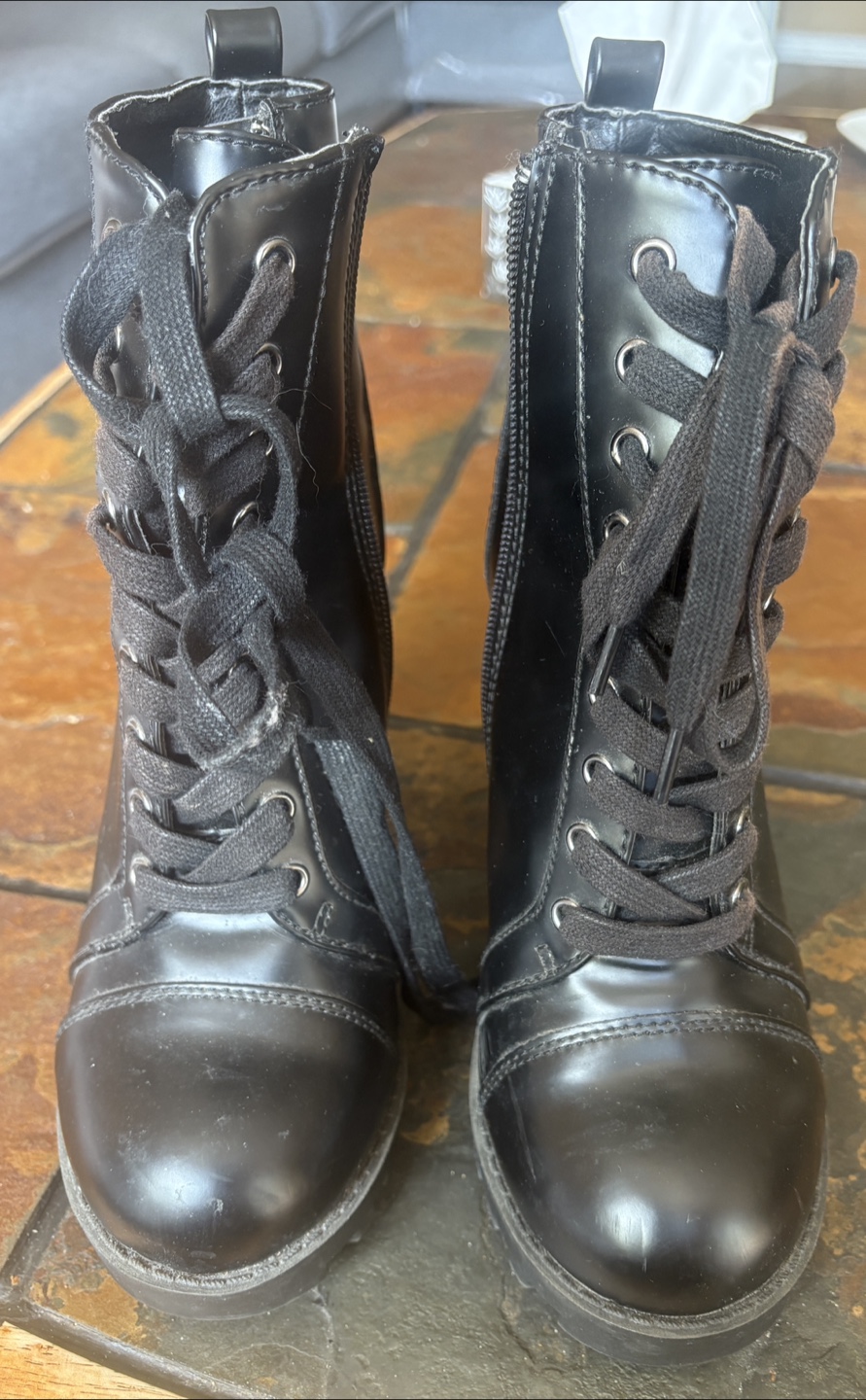 Carver Black Lace-Up Boots - Size 7.5
