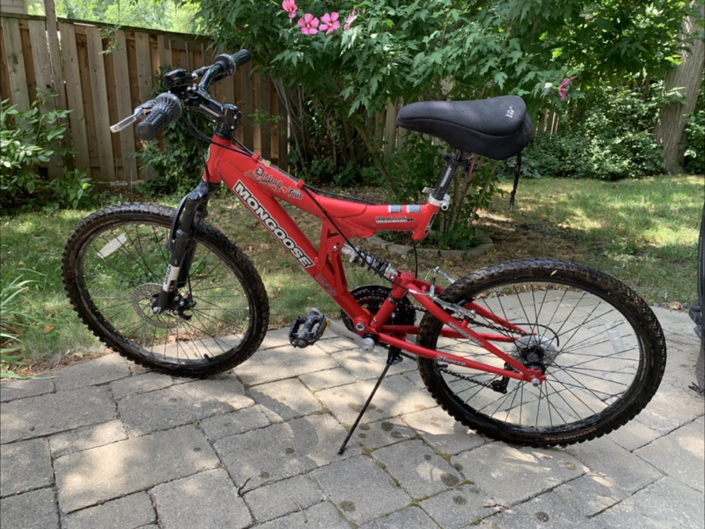 Mongoose Disturb twenty four 24” Red Mountain Bike