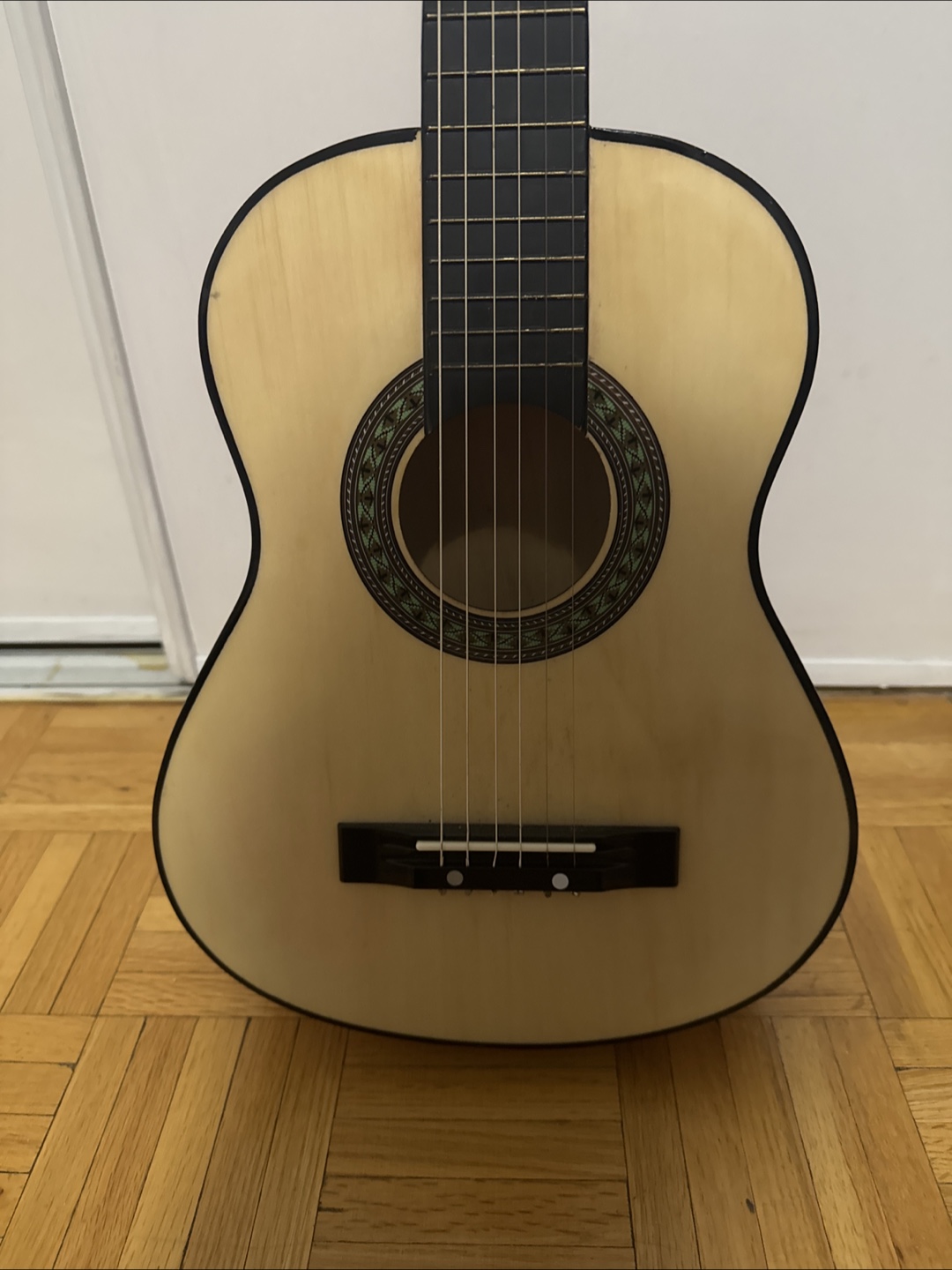 Toy Box Guitar - photo 4