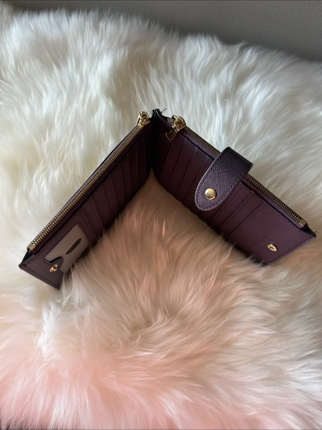 Travelambo RFID Ladies Bifold Multi Card Wallet image indicator(4)