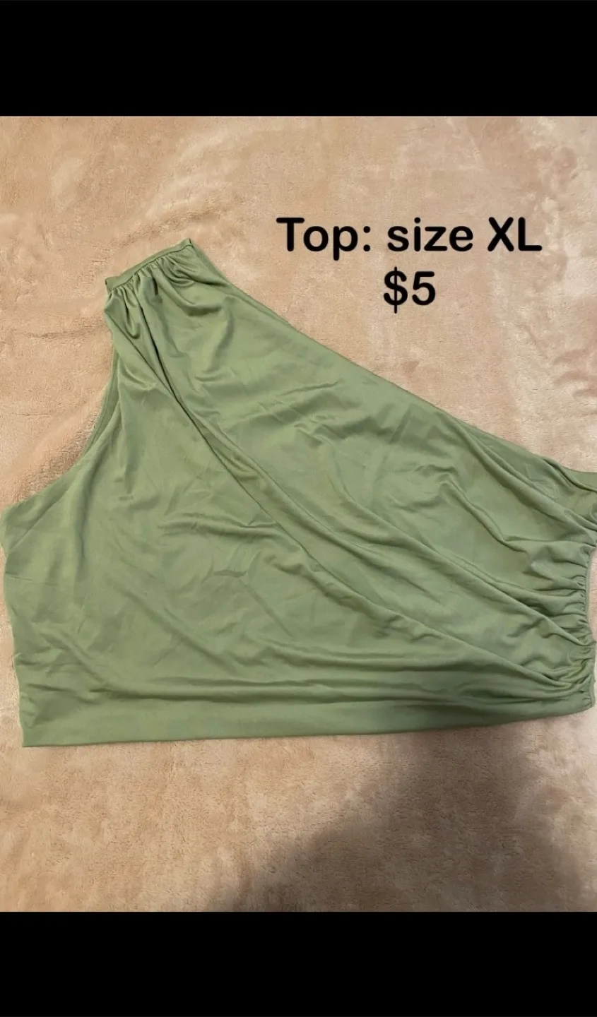 Green Top - Size XL thumbnail