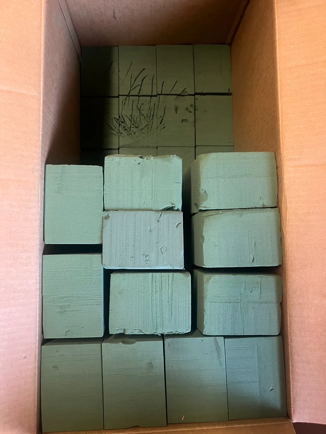 Aquafoam Instant 36 Floral Foam Bricks image indicator(6)